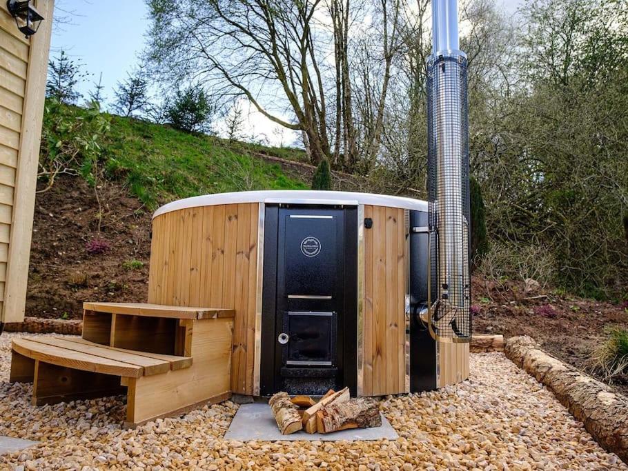 Lintmill Lodges - Heather Shepherds Hut Sorn Экстерьер фото